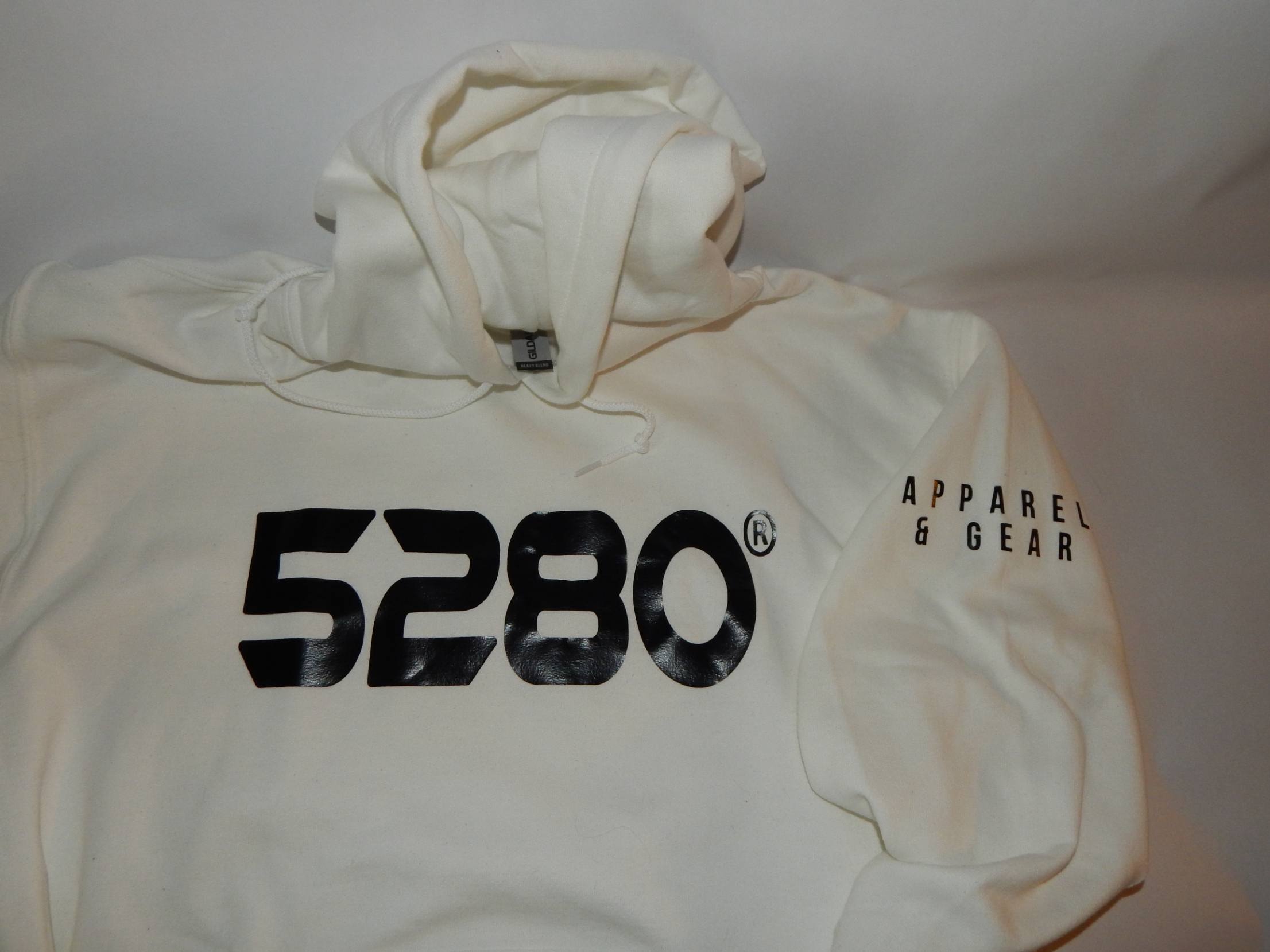 Versatile Unisex White Hoodie & Lifestyle Gear for 2023 - Image 2